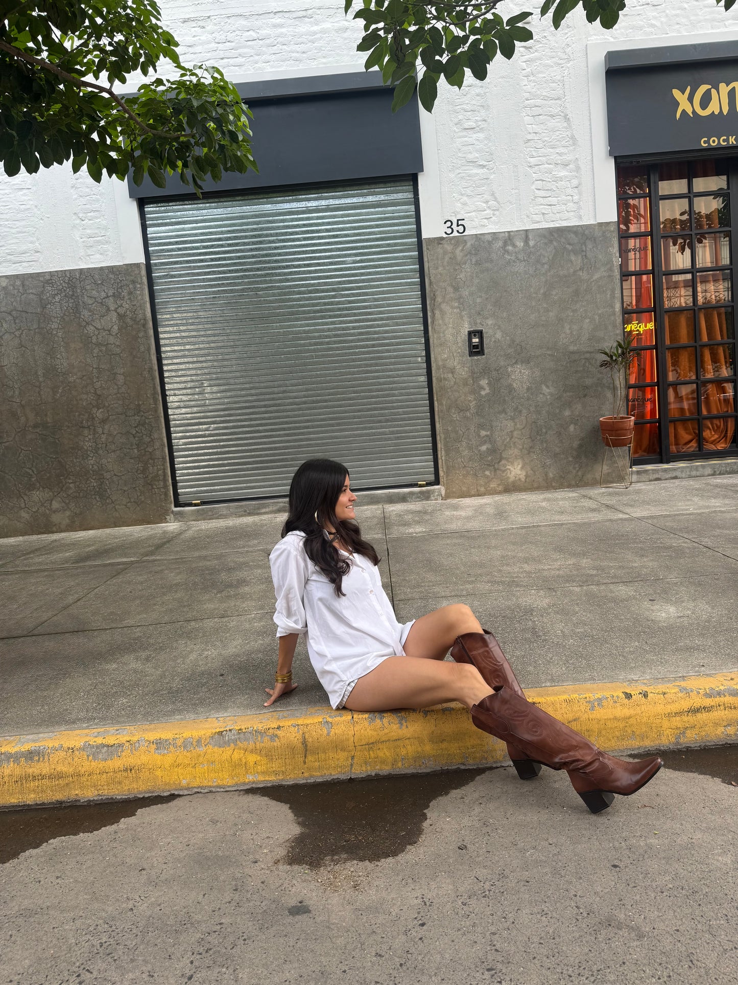 Cowboy boots cafe
