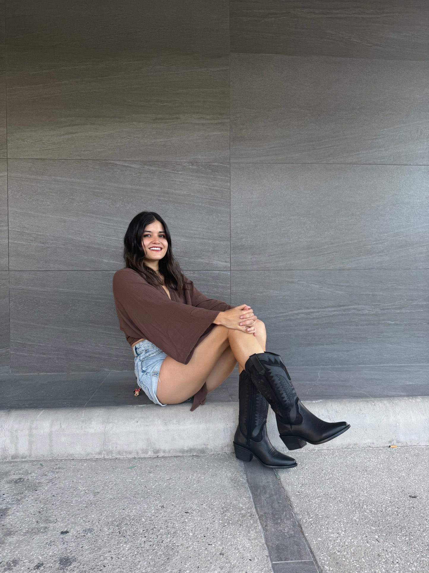 Bota vaquera negra