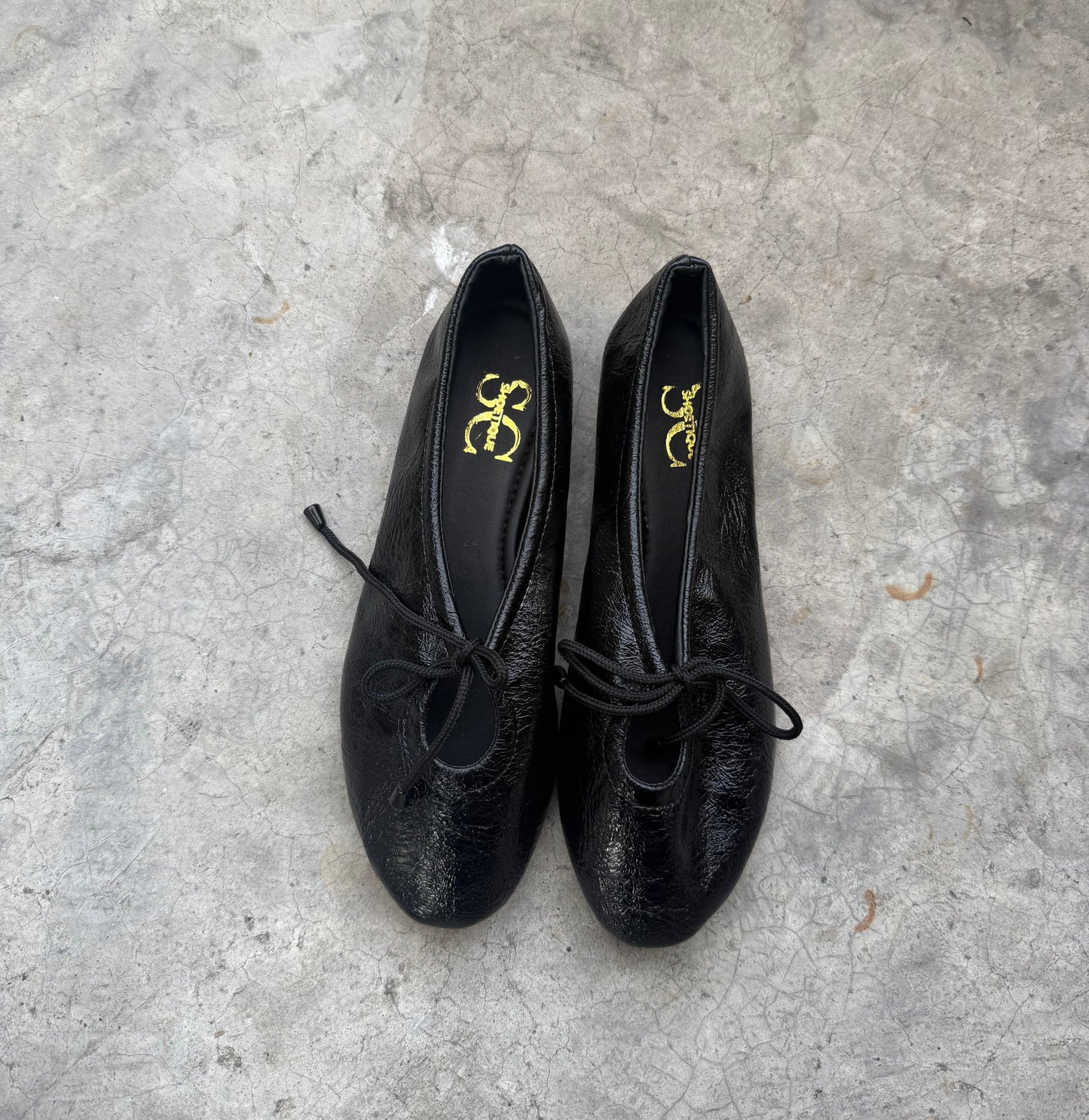Flats mía negro
