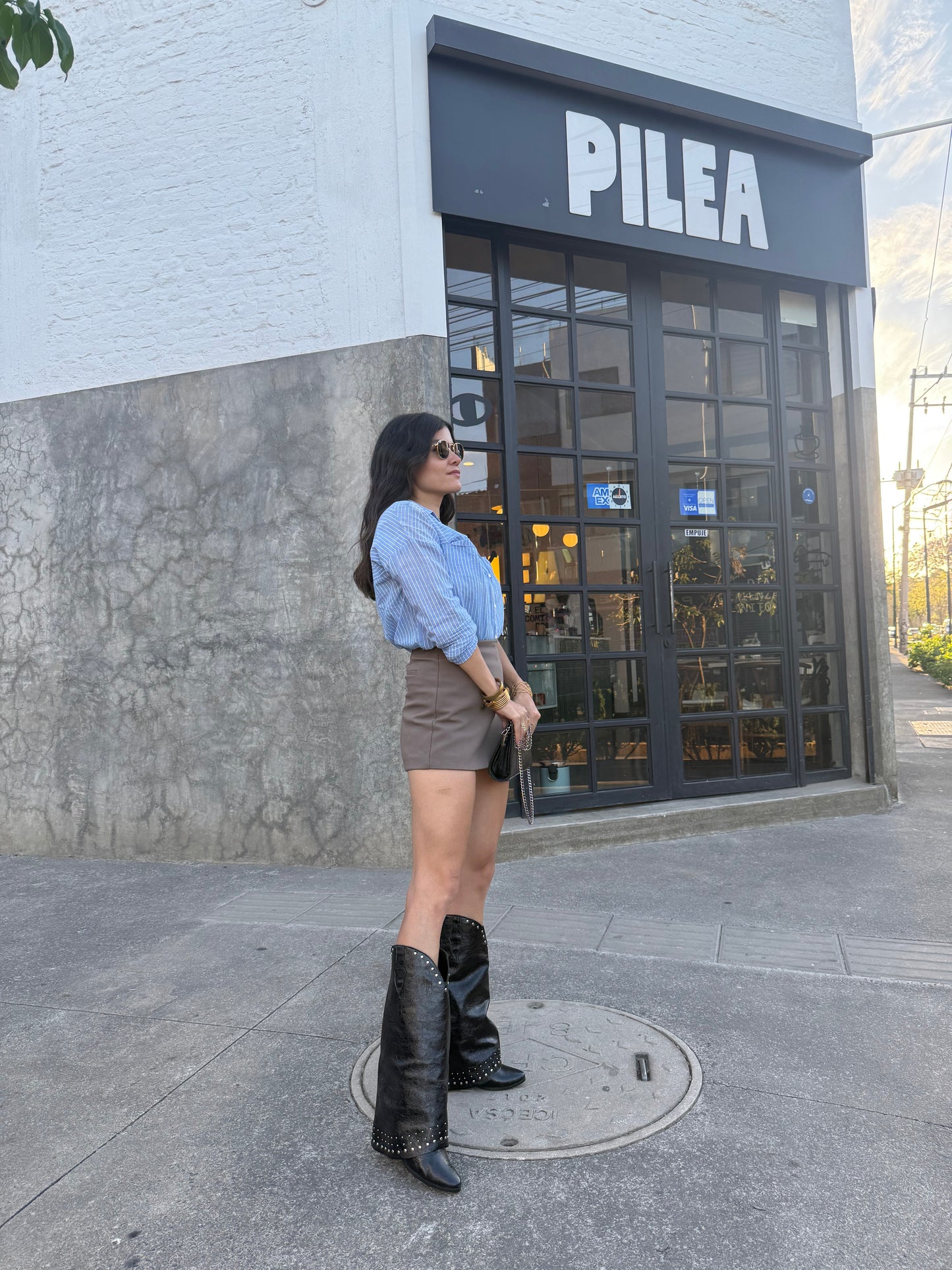 Aitana negro estoperoles
